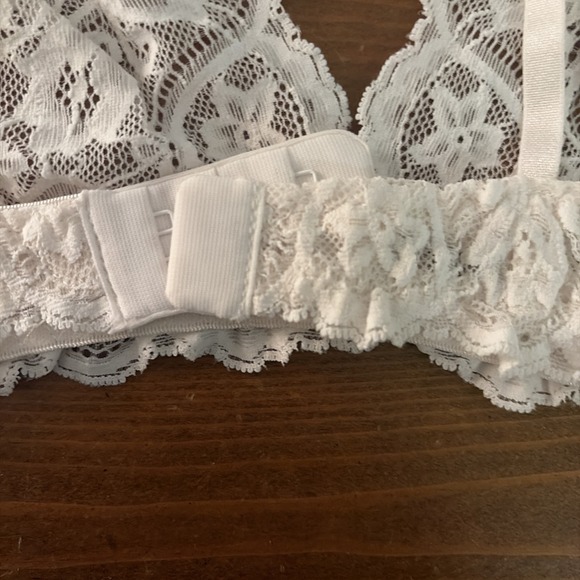COMMANDO White Ivory Lace Bra Size Large - Picture 6 of 8